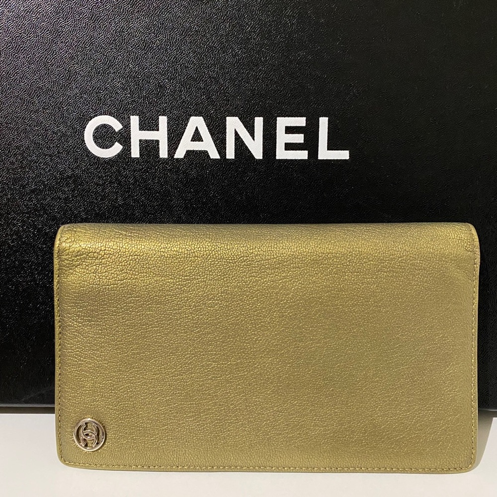 Chanel Yen Wallet